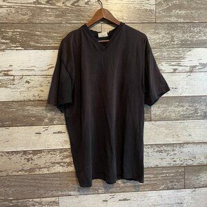 Vintage Retreat Blank Black V-Neck Men's Short Sleeve Tshirt
